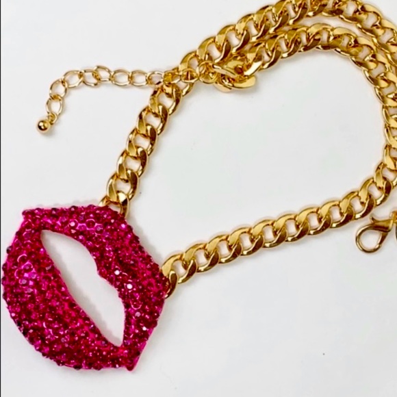 Natasha Couture Jewelry - New 💋Natasha pink Crystal Lips Necklace